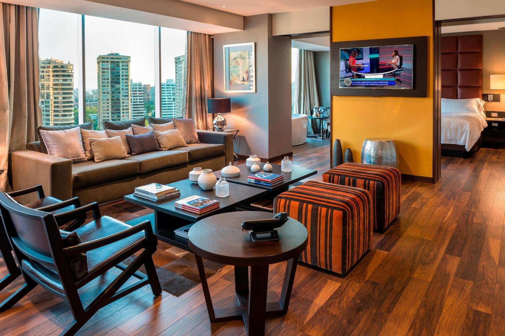 Hotel Renaissance Santiago By Marriott Exterior foto